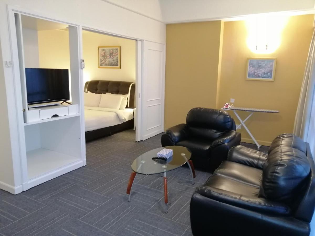 Kl Landmark Apartment At Berjay Times Square Kuala Lumpur Luaran gambar