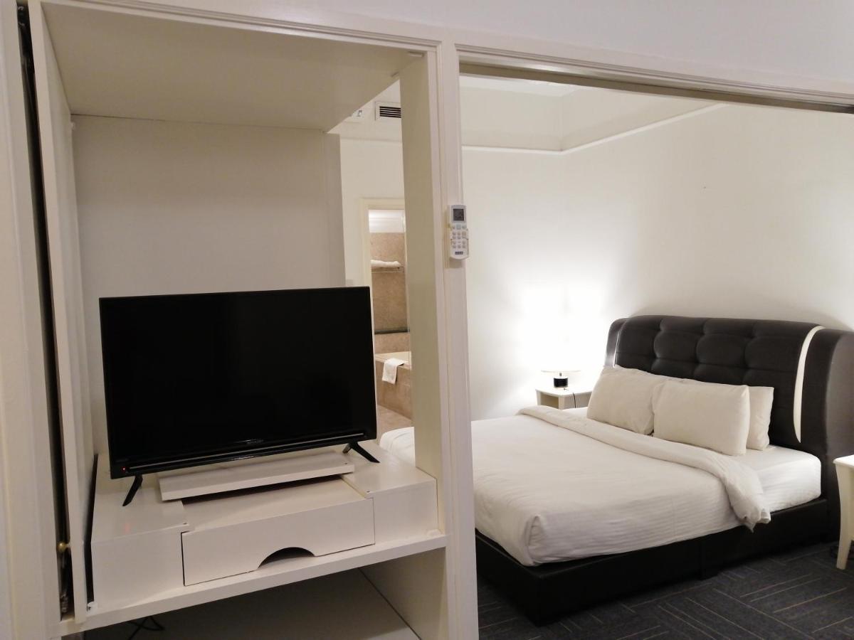 Kl Landmark Apartment At Berjay Times Square Kuala Lumpur Luaran gambar
