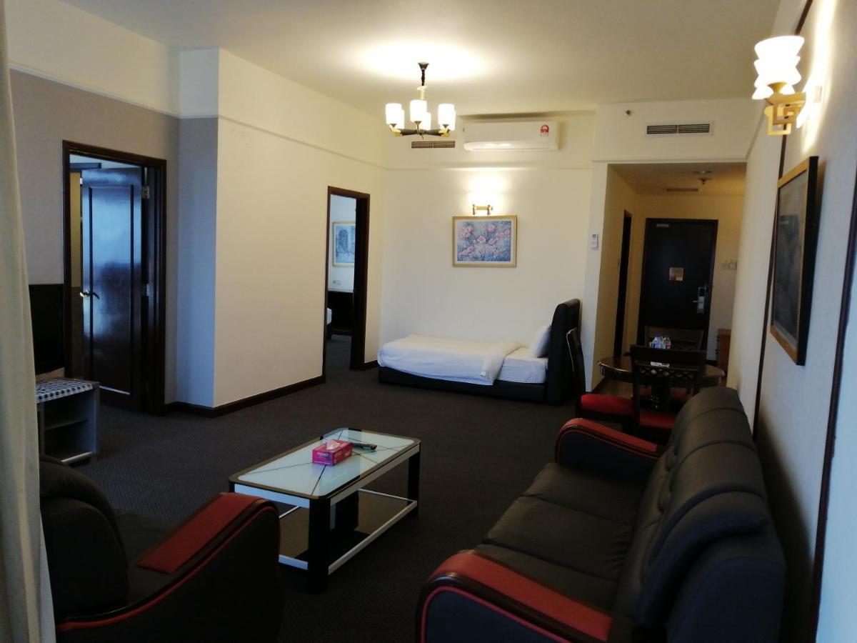 Kl Landmark Apartment At Berjay Times Square Kuala Lumpur Luaran gambar
