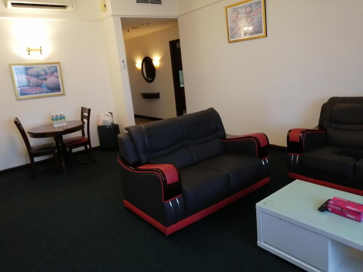 Kl Landmark Apartment At Berjay Times Square Kuala Lumpur Luaran gambar