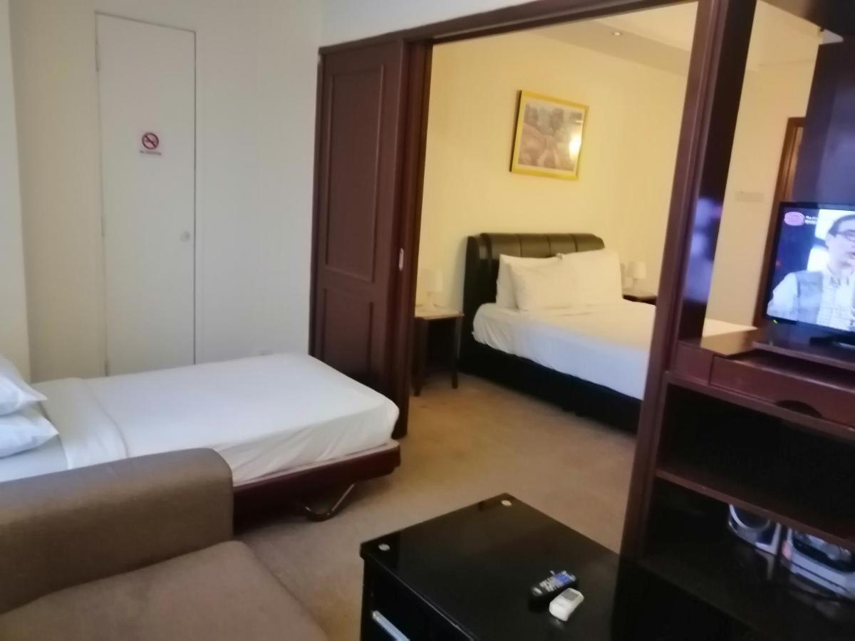 Kl Landmark Apartment At Berjay Times Square Kuala Lumpur Luaran gambar