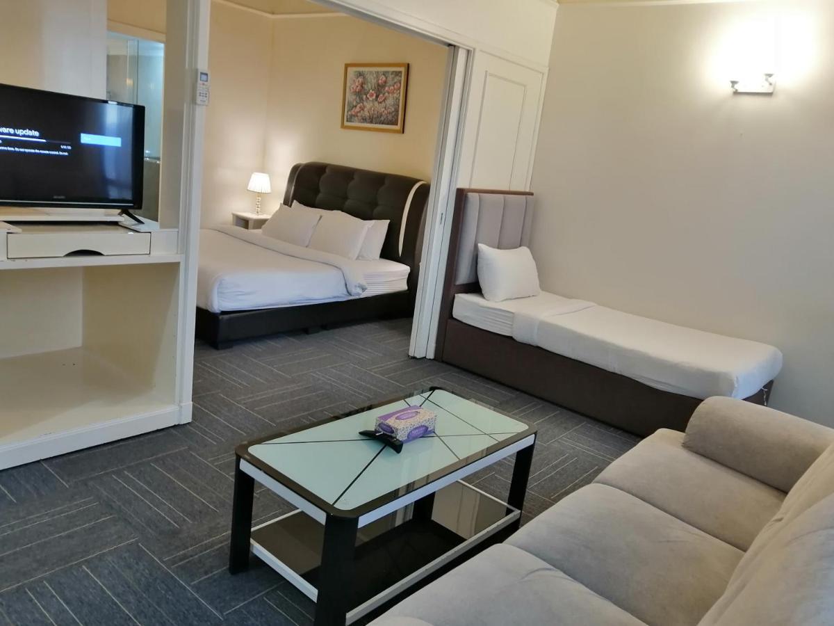 Kl Landmark Apartment At Berjay Times Square Kuala Lumpur Luaran gambar