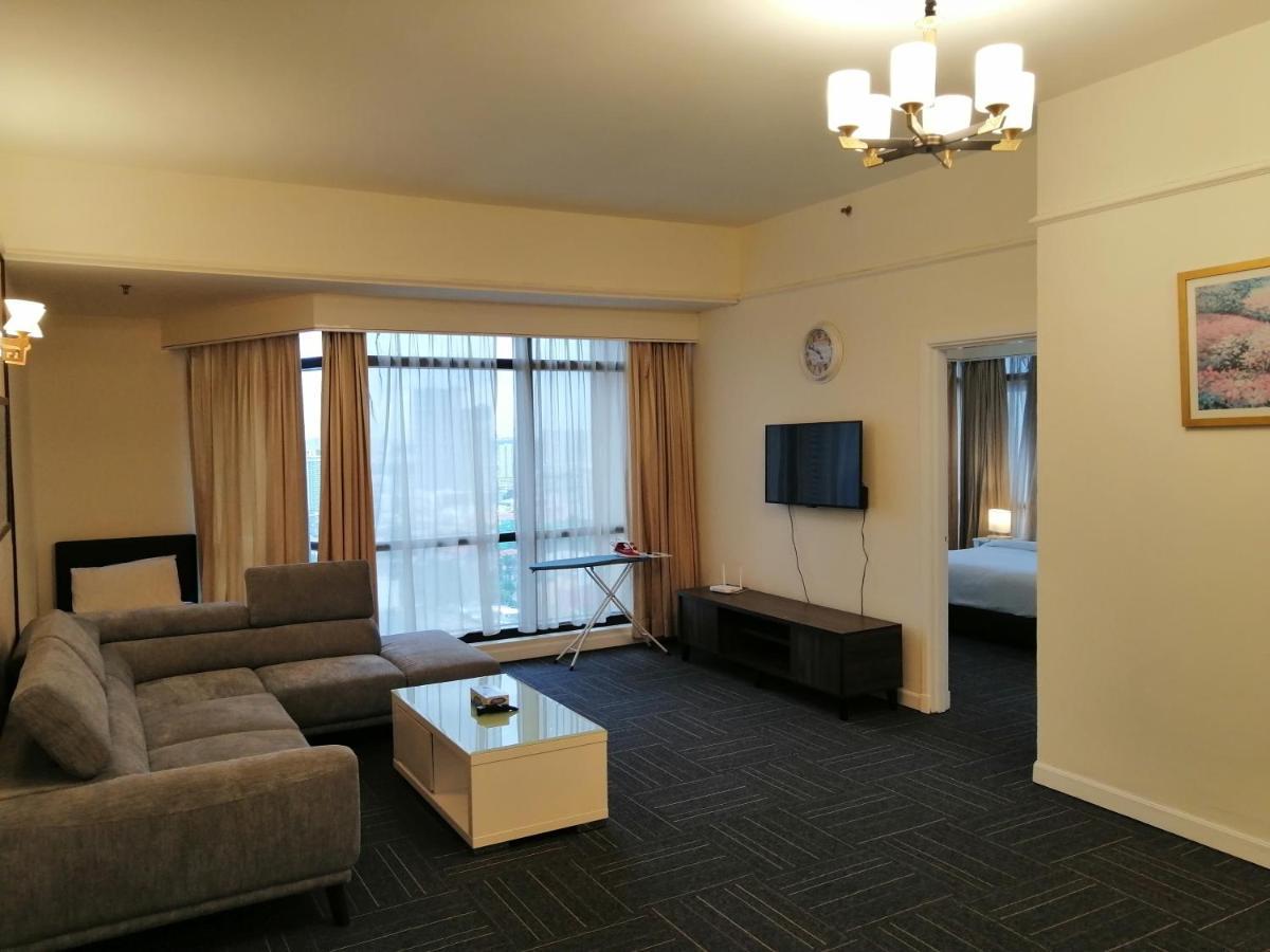 Kl Landmark Apartment At Berjay Times Square Kuala Lumpur Luaran gambar