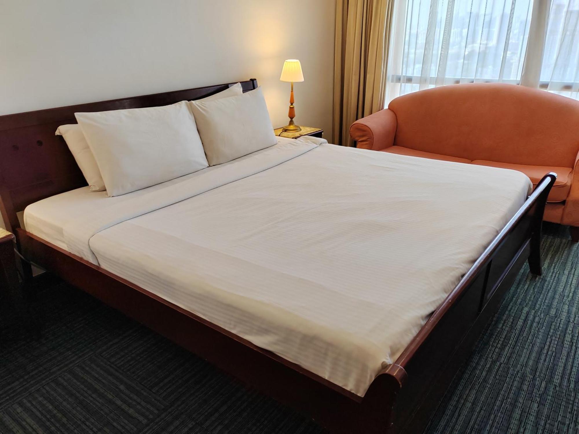 Kl Landmark Apartment At Berjay Times Square Kuala Lumpur Luaran gambar