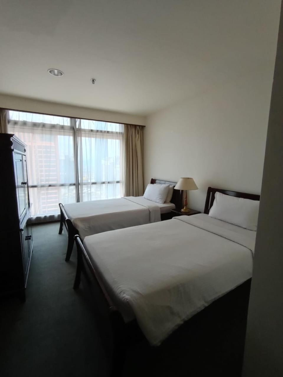 Kl Landmark Apartment At Berjay Times Square Kuala Lumpur Luaran gambar