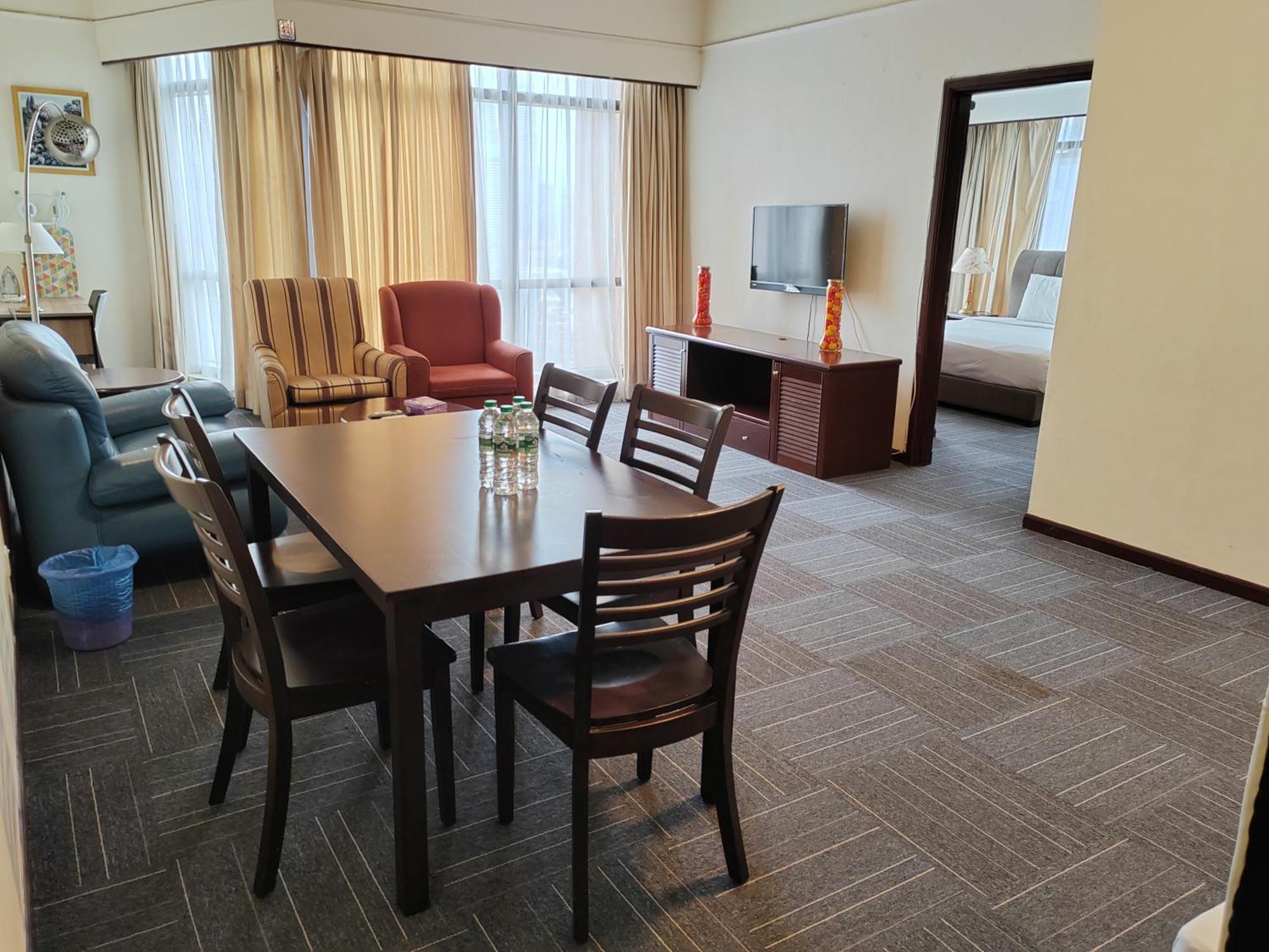 Kl Landmark Apartment At Berjay Times Square Kuala Lumpur Luaran gambar
